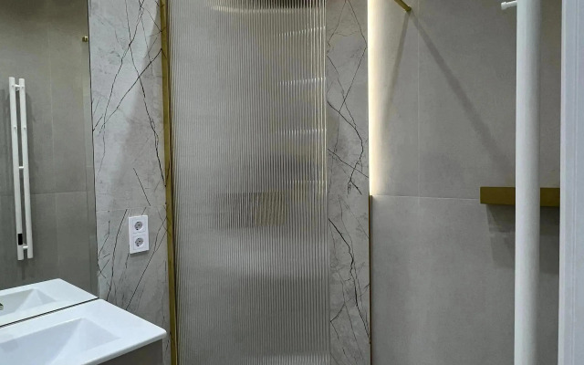Na Pervoy Beregovoy Linii Flat