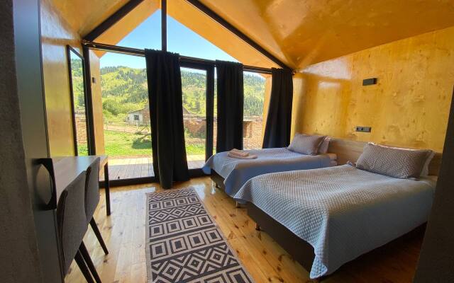 Peak Lodge Living Quarters