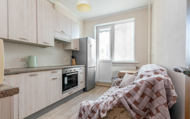 Po Priyatnoy Tsene Flat