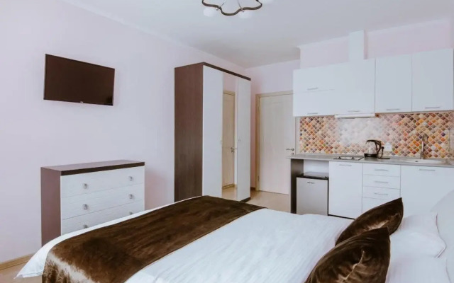 Tri Ieroglifa Mini-hotel