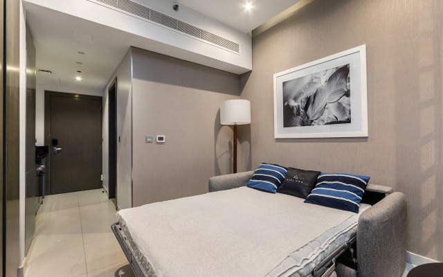 Апартаменты Dubai Canal view at DAMAC Maison Prive