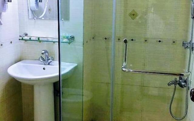 Отель Civic Inn