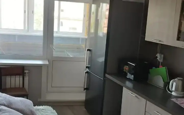 1k. Kvartira Ulitsa Rozyi Lyuksemburg, 118 Flat