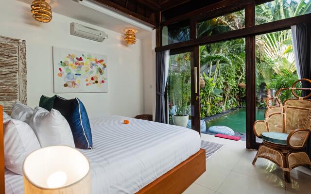 Вилла Kubu Luxury Seminyak Private Mansion