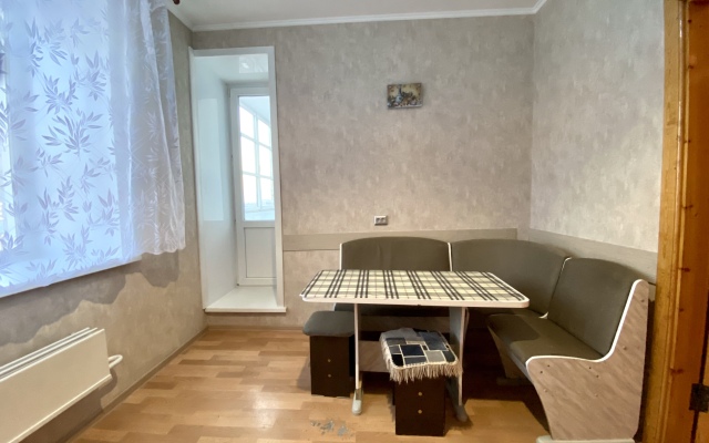 Dekabrist Chkalova 25/3 Apartments