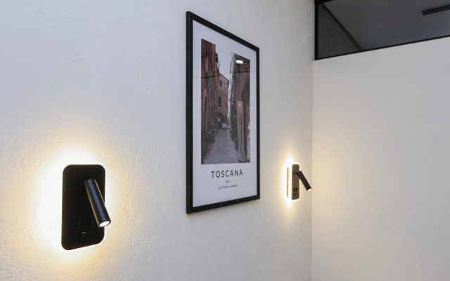 S Dizaynerskim Remontom V Tsentre Goroda Flat
