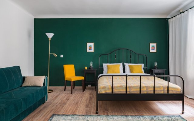 Апартаменты LetYourFlat "Emerald" 1 спальня