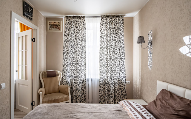 U Metro Moskovskaya Lodging Houses