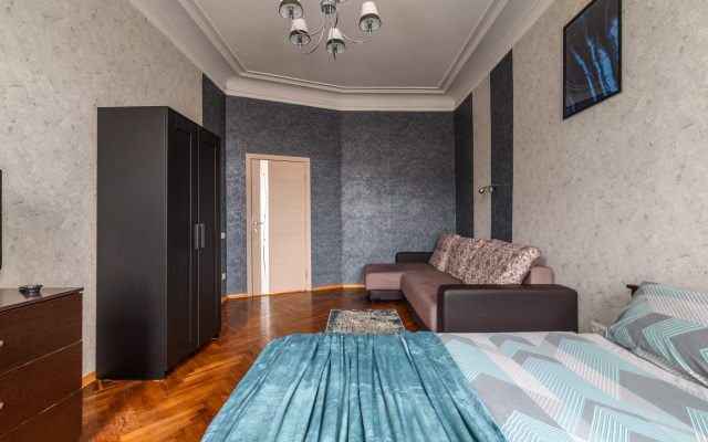 Апартаменты Рядом с Невским Проспектом