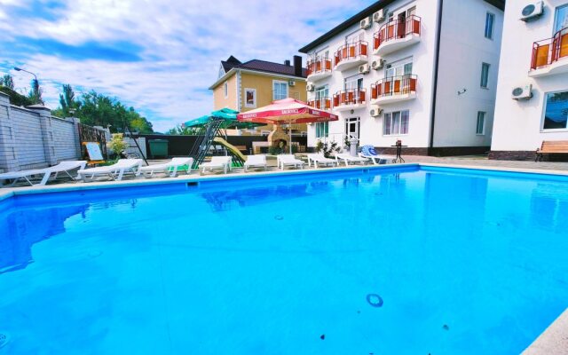 Moreon Hotel