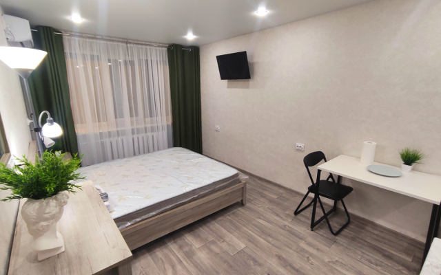 Апартаменты Зелёная студия у метро Суконная слобода