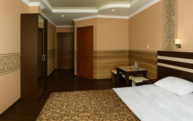 Paradis Hotel