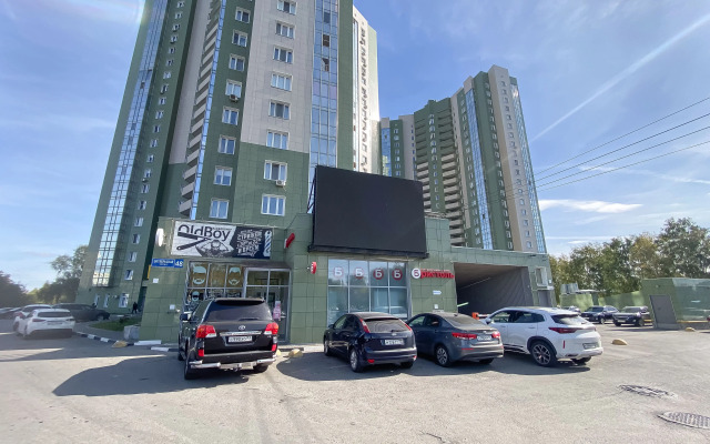 Апартаменты с камином и видом на реку у ТЦ Аквамолл