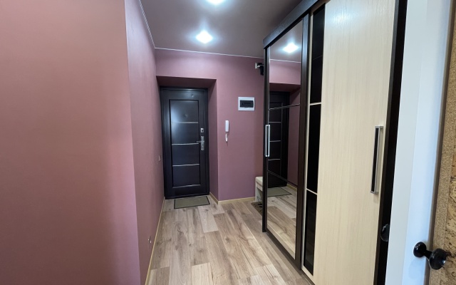 Квартира Двухкомнатная Портовая