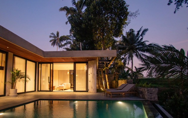 Novaya s 3 Spalnyami, Ogromny Basseyn, Ubud, X7 Villa