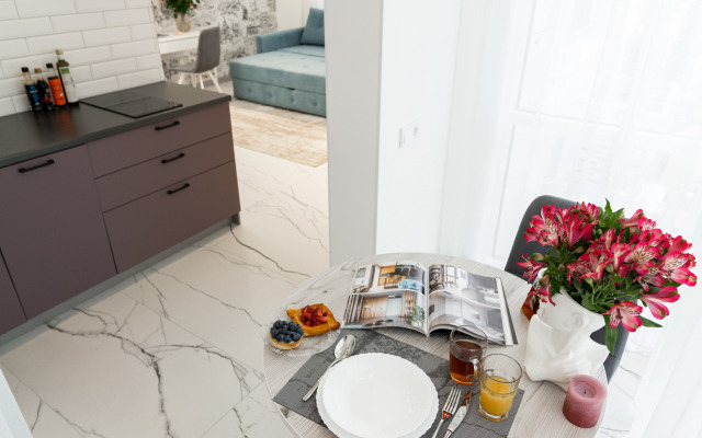 Апартаменты-студия Города 30 кв.м. с двуспальным диваном и панорамными окнами, 6 этаж