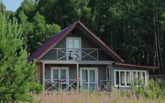 Ryabinovaya Tarusa Guest House