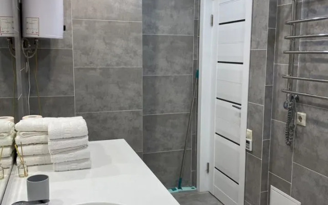 Na Nesebrskoy, 14 Apartments