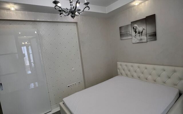 Goral Apartments