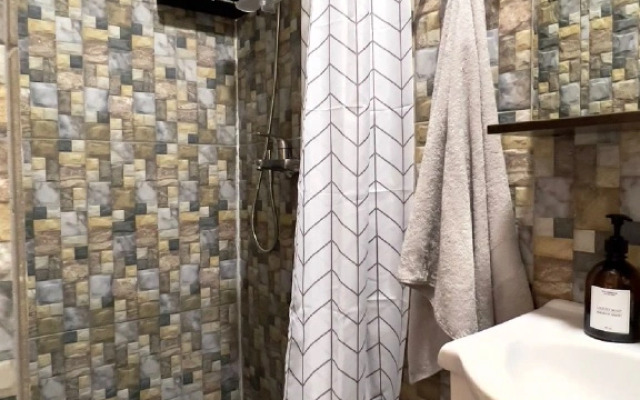 Na Orbitovskoy 20/12 Apartments