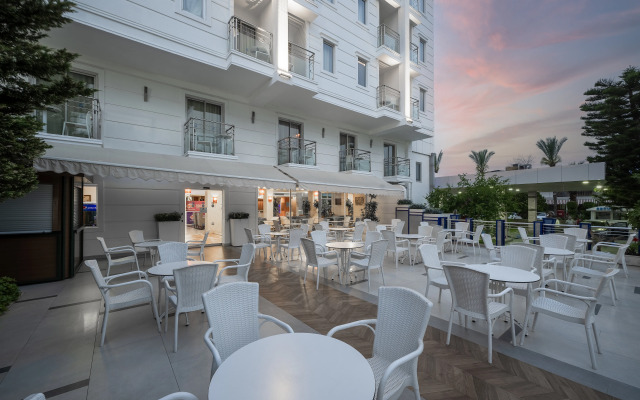 Sealife Family Resort Hotel