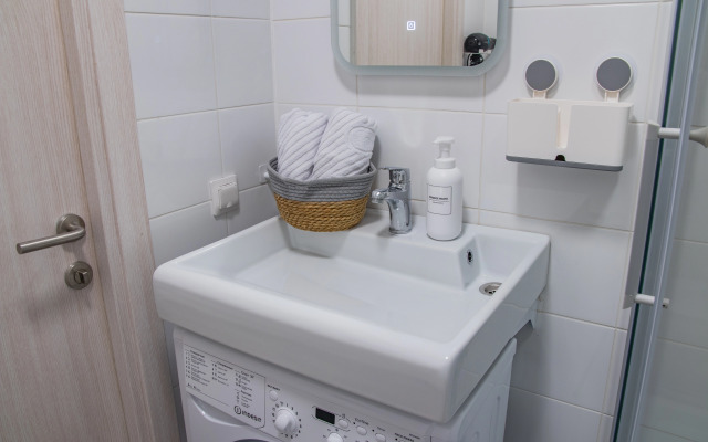 Квартира Окская на Михайлова 30А/2