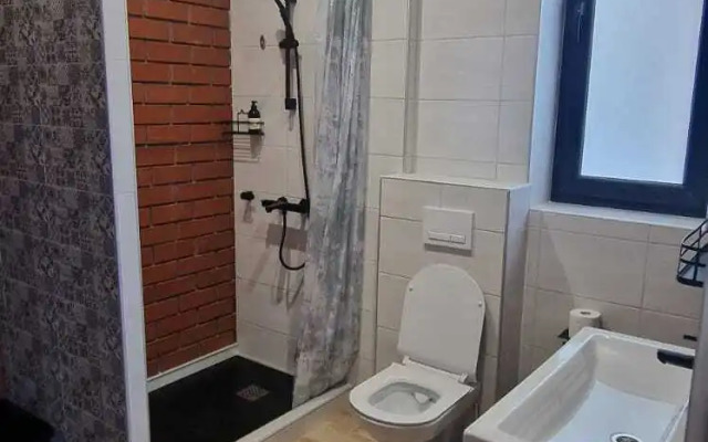 Na Shakhtyorov 28 (4) Private House