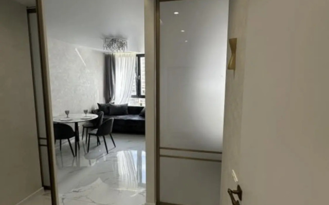 Квартира VIP 2-х комн у метро