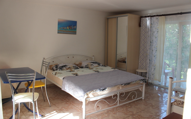 Platan Guest House