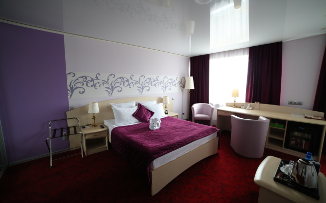 Voskhod Hotel