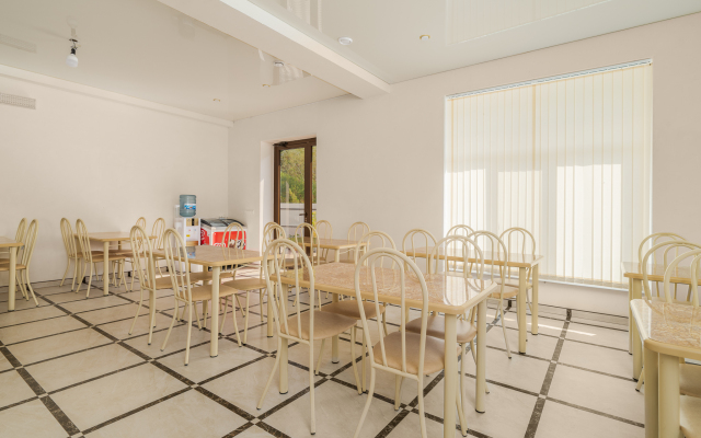 Zvyozdny Guest House