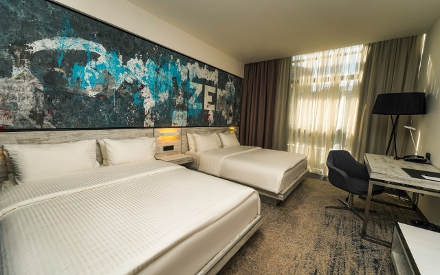 Messier 53 Hotel Yerevan