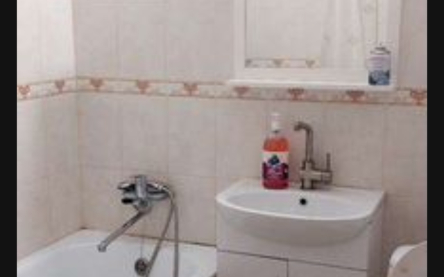 Bakalinskaya 23, Ufa, Marat Flat