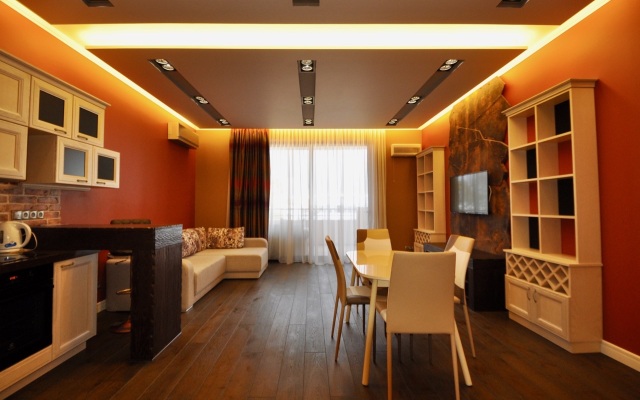 Prostornaya Kvartira-Studiya Apartments