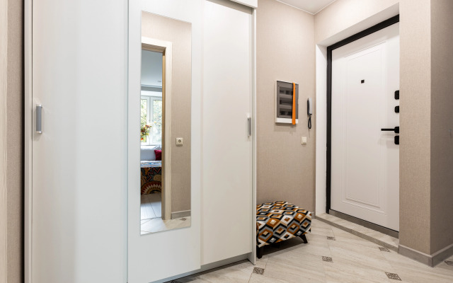 Yashma V Pushkine Flat