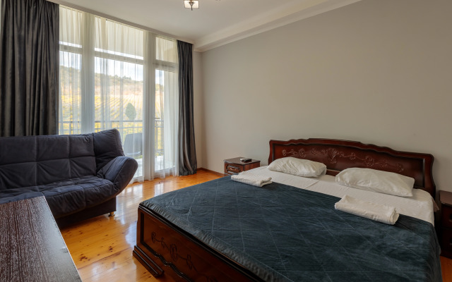 Апартаменты Графит