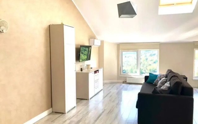 Апартаменты С видом на море и горы