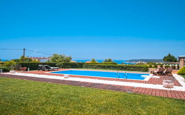 Luez Private Pool Elani Villa