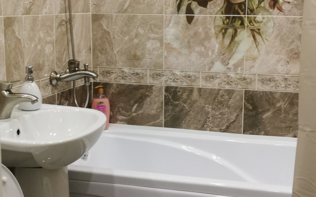 V Uyutnom Tsentre Starogo Goroda Flat