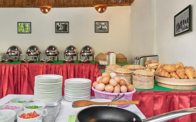 Villa Wat Damnak Hotel