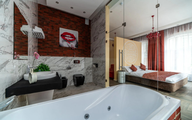 Loft Garden Hotel
