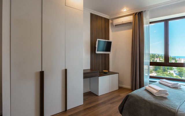 Solaris Apartments
