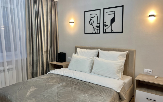 Квартира 3-комнатная на  Никитина 38