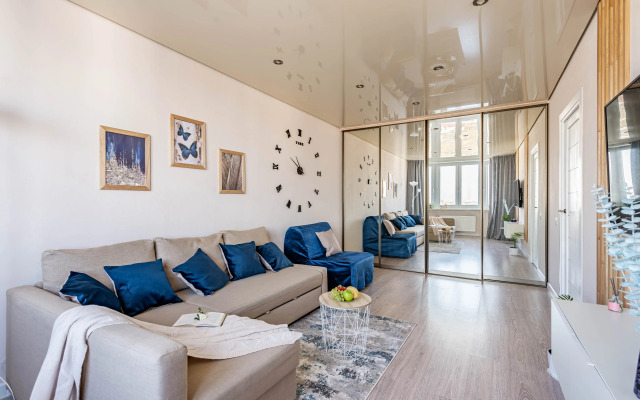 Квартира Aпартaменты Sevеn'th Sky