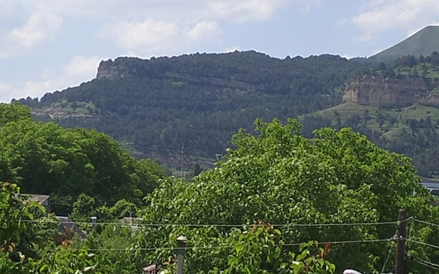 Частный Дом Уютный с Видом на Горы