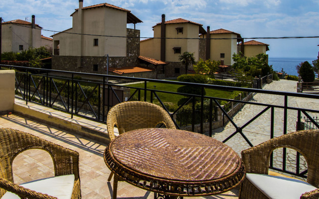 Akrogiali IV Posidi Villas