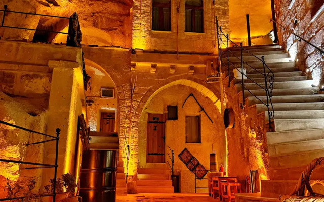 My Cave Suites