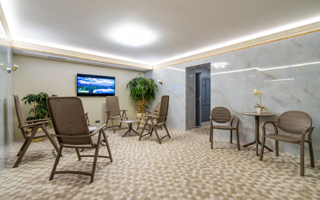 Grace El Paraiso Hotel