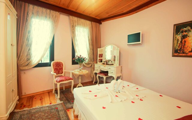 Esans Hotel