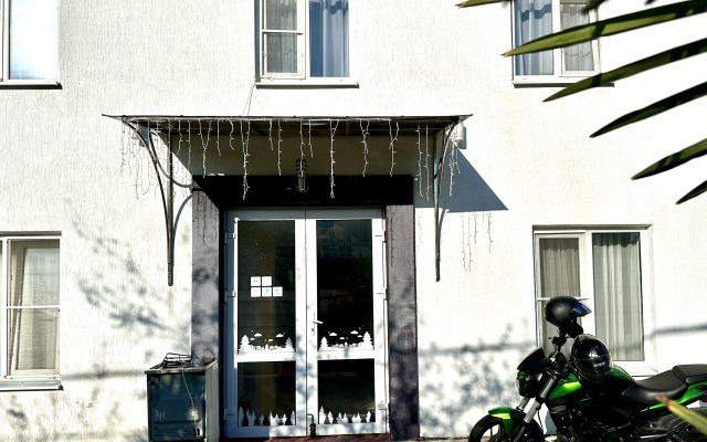 Mantarini Guest House